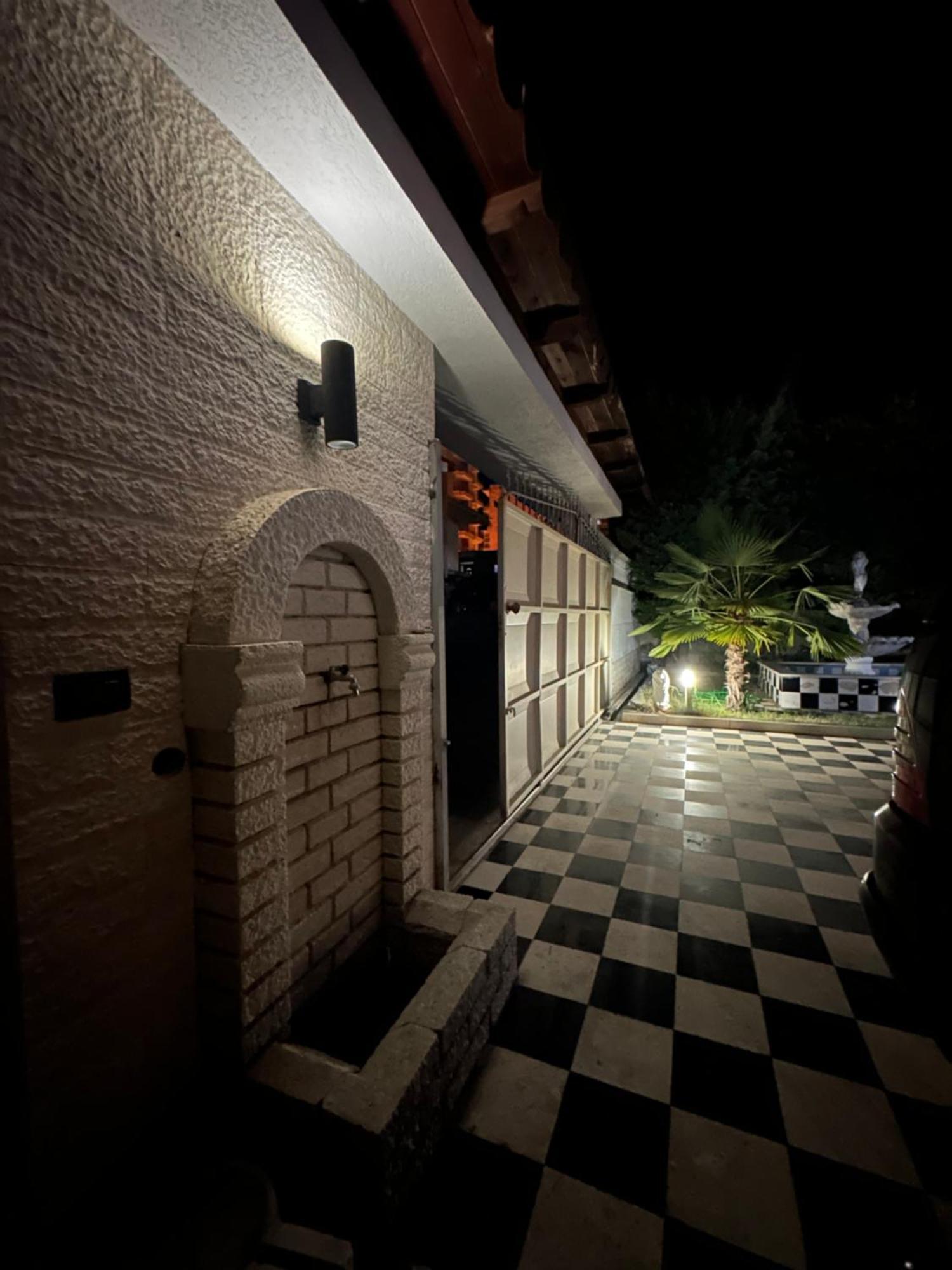 Guest House Pulake Berat Dış mekan fotoğraf