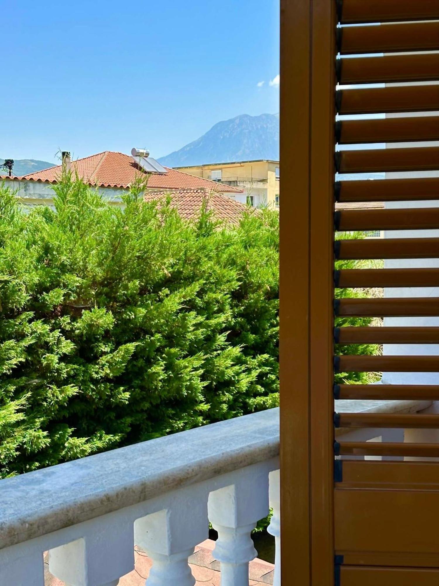 Guest House Pulake Berat Dış mekan fotoğraf